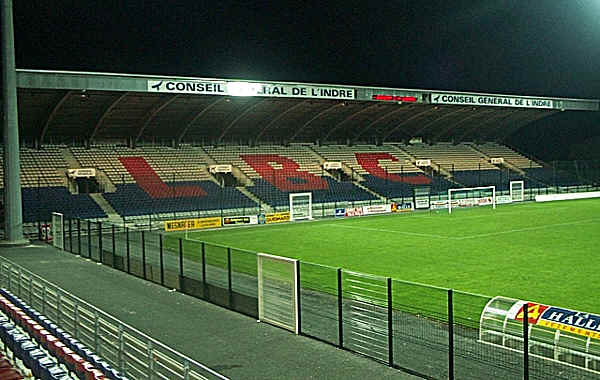 http://www.stades-spectateurs.com/images/france/chateauroux/stade-gaston-petit-chateauroux-conseil%20general.jpg